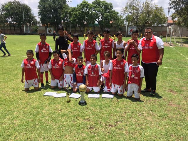 Arsenal
Subcampeón